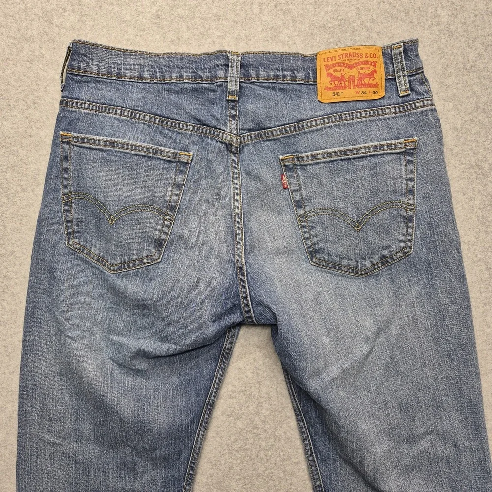 Levis 541 Jeans Mens 34x29 Athletic Tapered Blue Denim Pants Classic Medium Wash